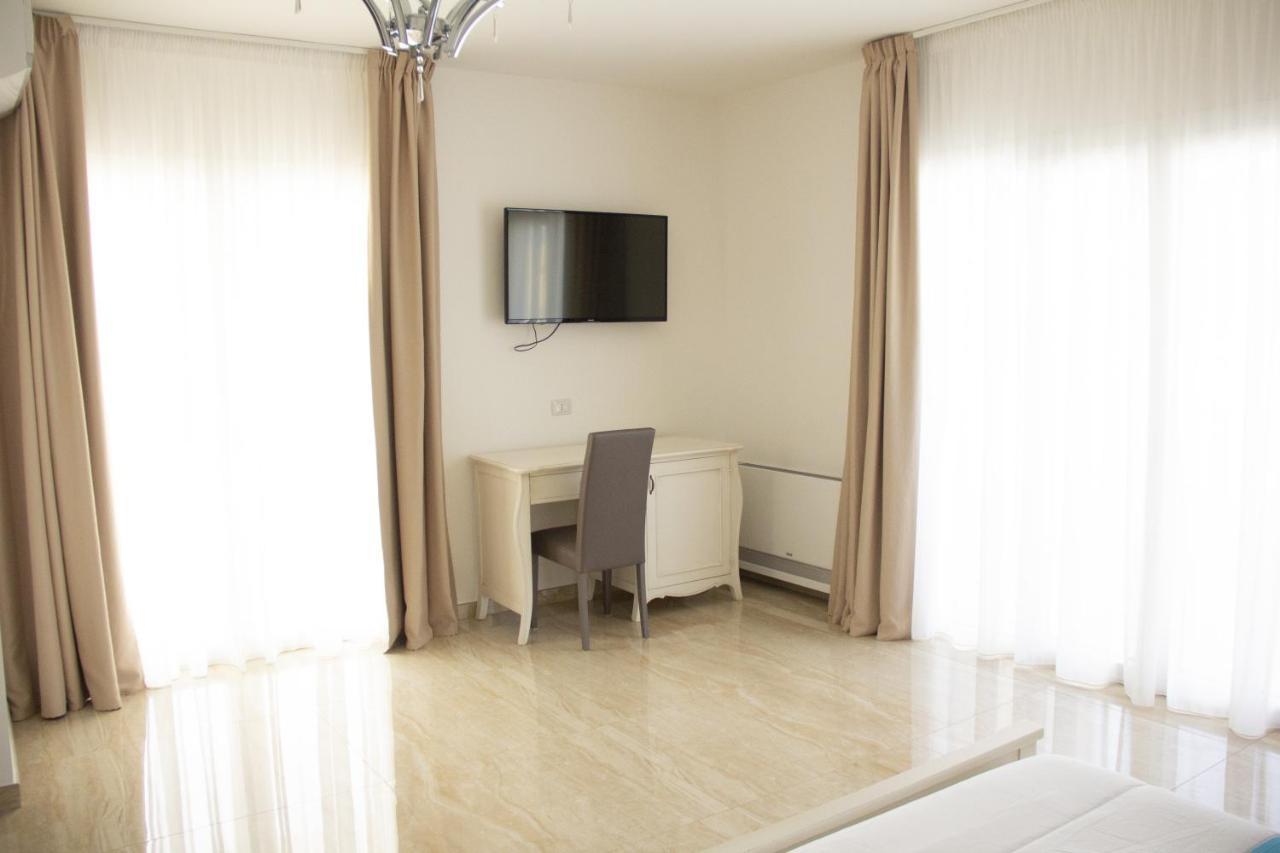 B&B Imperial Exclusive Rooms & Breakfast Porto Cesareo Εξωτερικό φωτογραφία