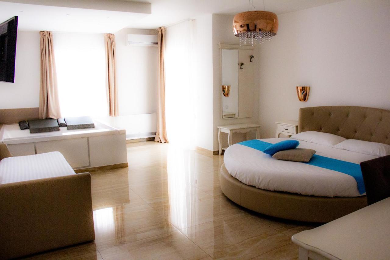 B&B Imperial Exclusive Rooms & Breakfast Porto Cesareo Εξωτερικό φωτογραφία