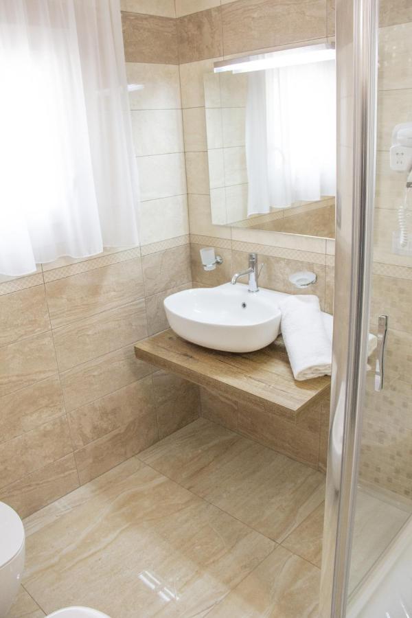 B&B Imperial Exclusive Rooms & Breakfast Porto Cesareo Εξωτερικό φωτογραφία